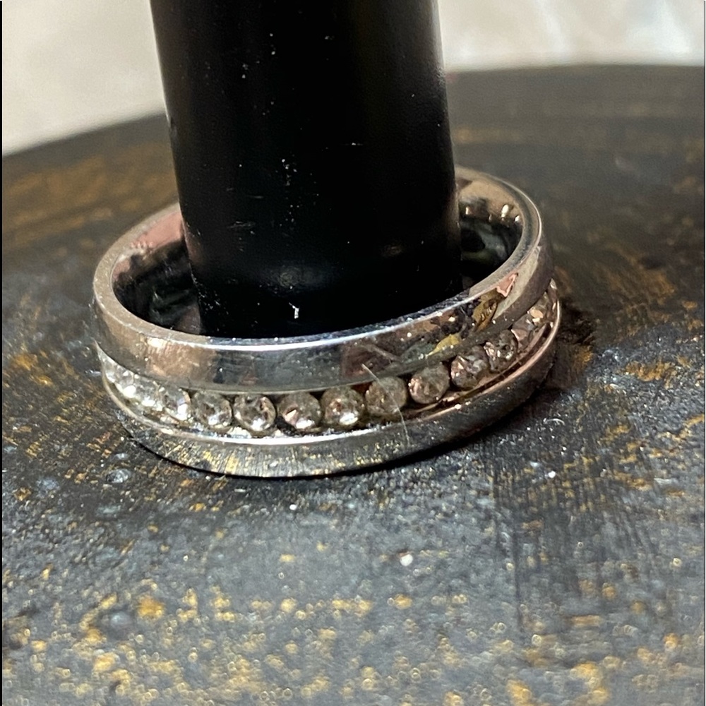 Silver band